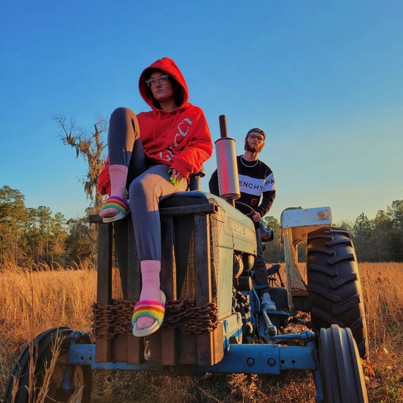 Meet your Posher, Rj - Picture 4 of 4